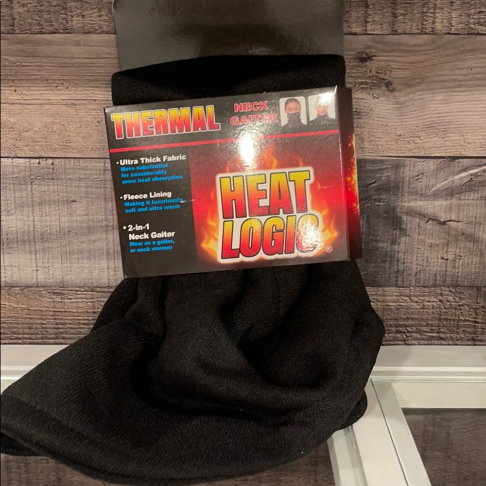 ❤️NEW!!!❤️Heat Logic Thermal Neck Gaiter.